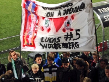 BaRHIfeIEAAI735 Kopie